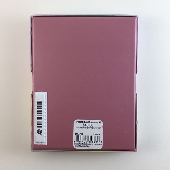 Stone Theory Mother of Pearl Necklace - Picture 3 of 8